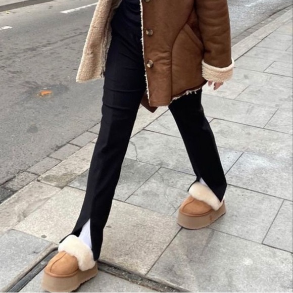 New Ugg Funkette Slippers - Chestnut - Picture 3 of 7